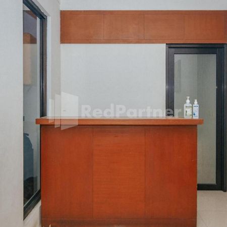 فندق De Lugano Scbd Syariah Mitra Reddoorz جاكرتا المظهر الخارجي الصورة