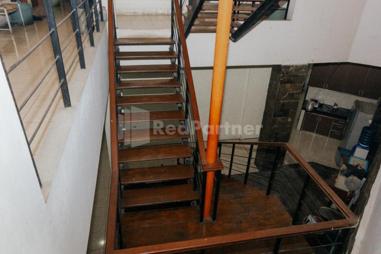فندق De Lugano Scbd Syariah Mitra Reddoorz جاكرتا المظهر الخارجي الصورة